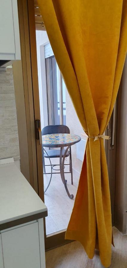Libertyhouse Apartamento Palermo Exterior foto